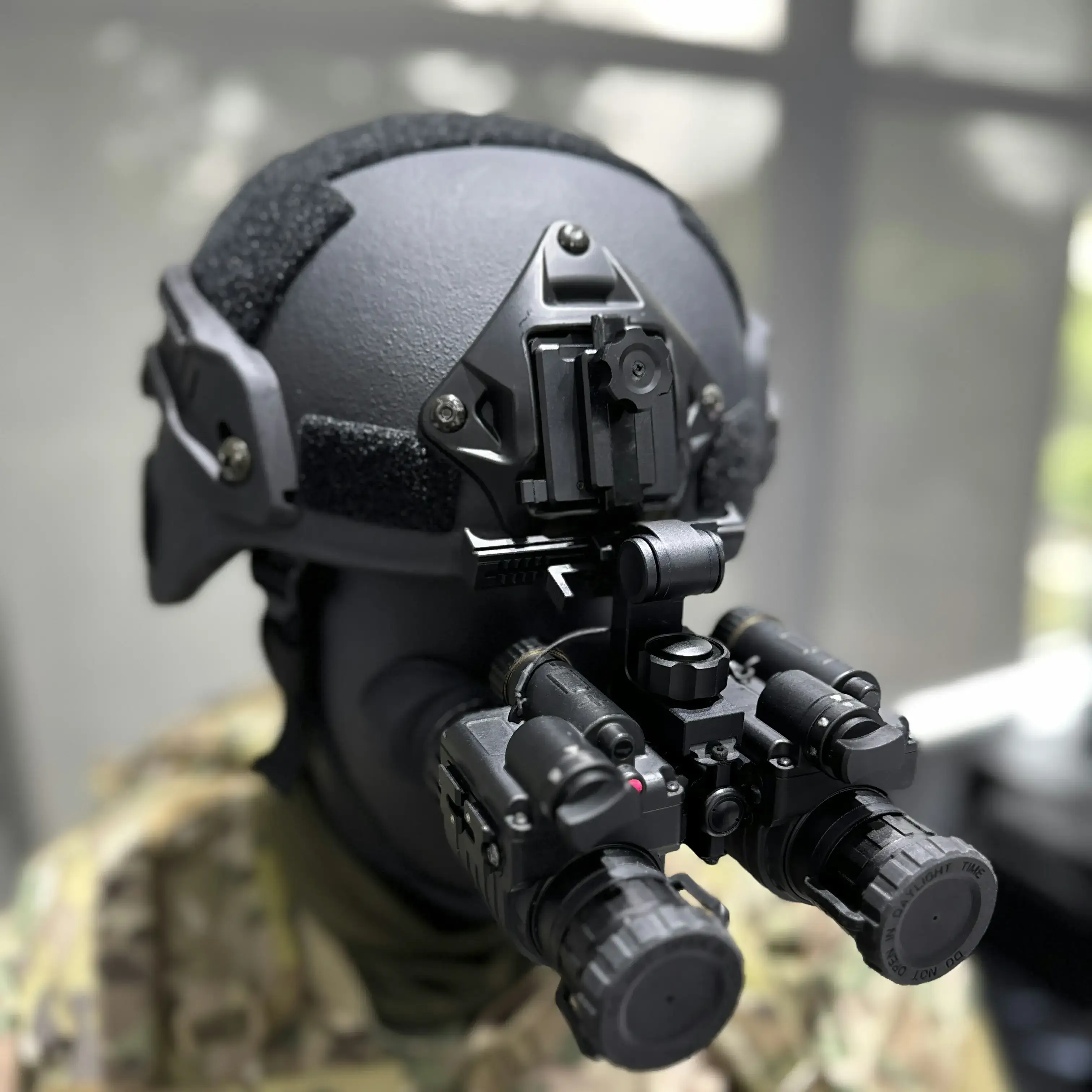 Gen3 FOM 1500-2000+ Autogated IR Indicator Dual-Tubes Night Vision CNO-NH821D