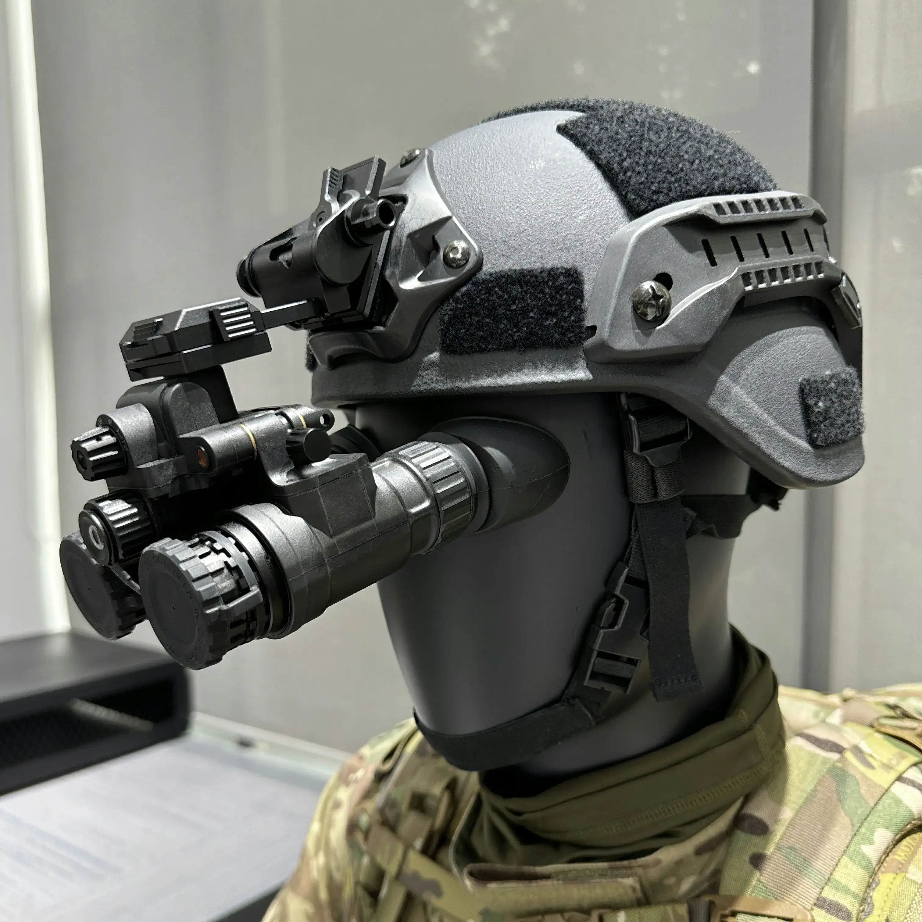 Gen3 FOM 1500-2000+ FOV 50 Night Vision Binocualrs CNOS-31