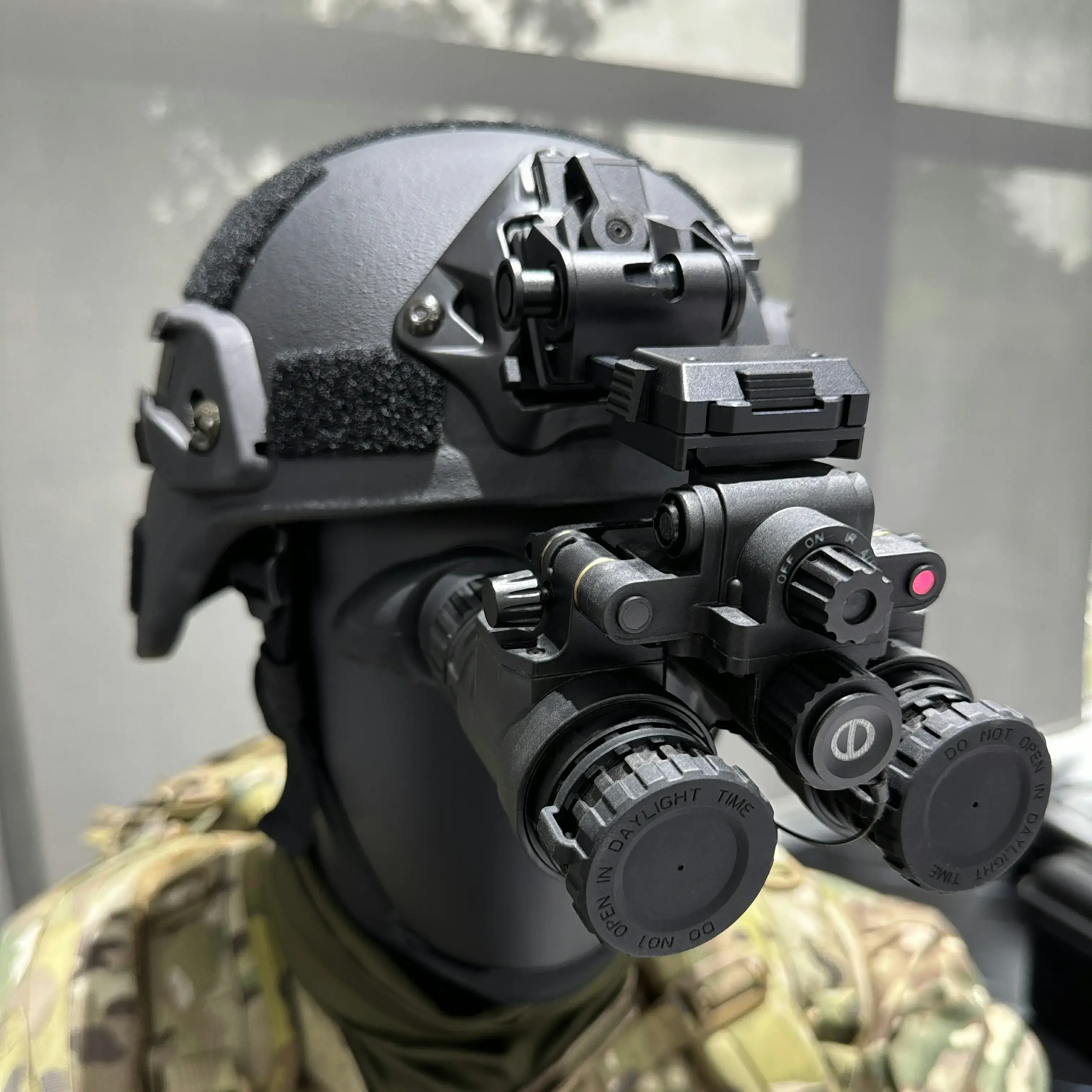 Gen3 FOM 1500-2000+ FOV 50 Night Vision Binocualrs CNOS-31